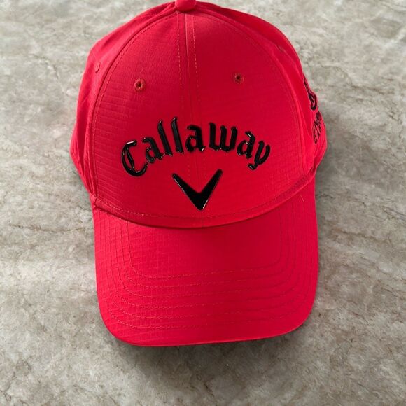 CALLAWAY Bright Red Hat - Picture 1 of 5